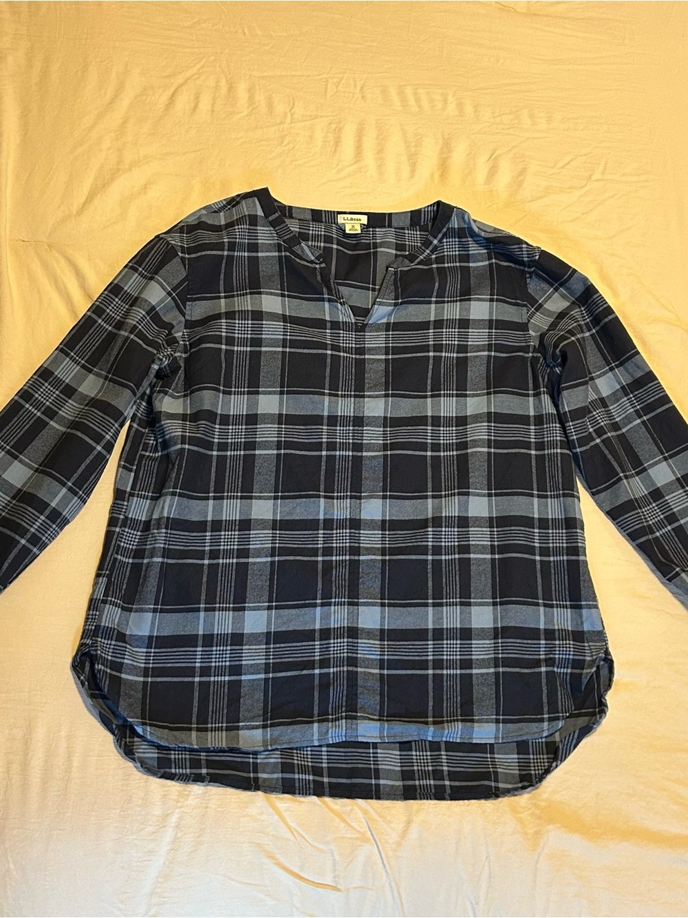 L.L. Bean Women's Whisperweight Flannel Popover Shirt Granola Girl Camping Fall